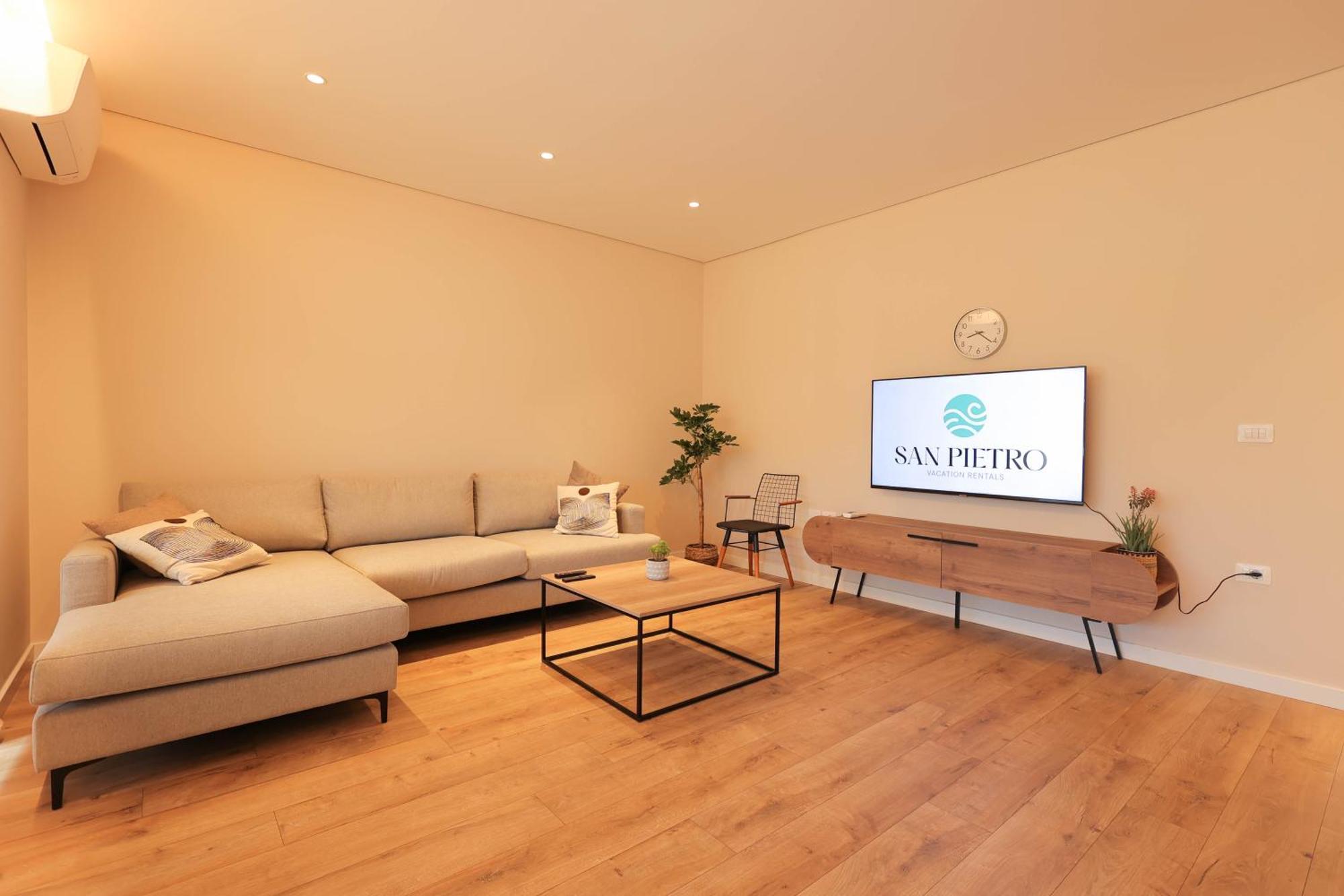 Sanpietro Vacation Rentals Plazhi San Pietro Exteriér fotografie