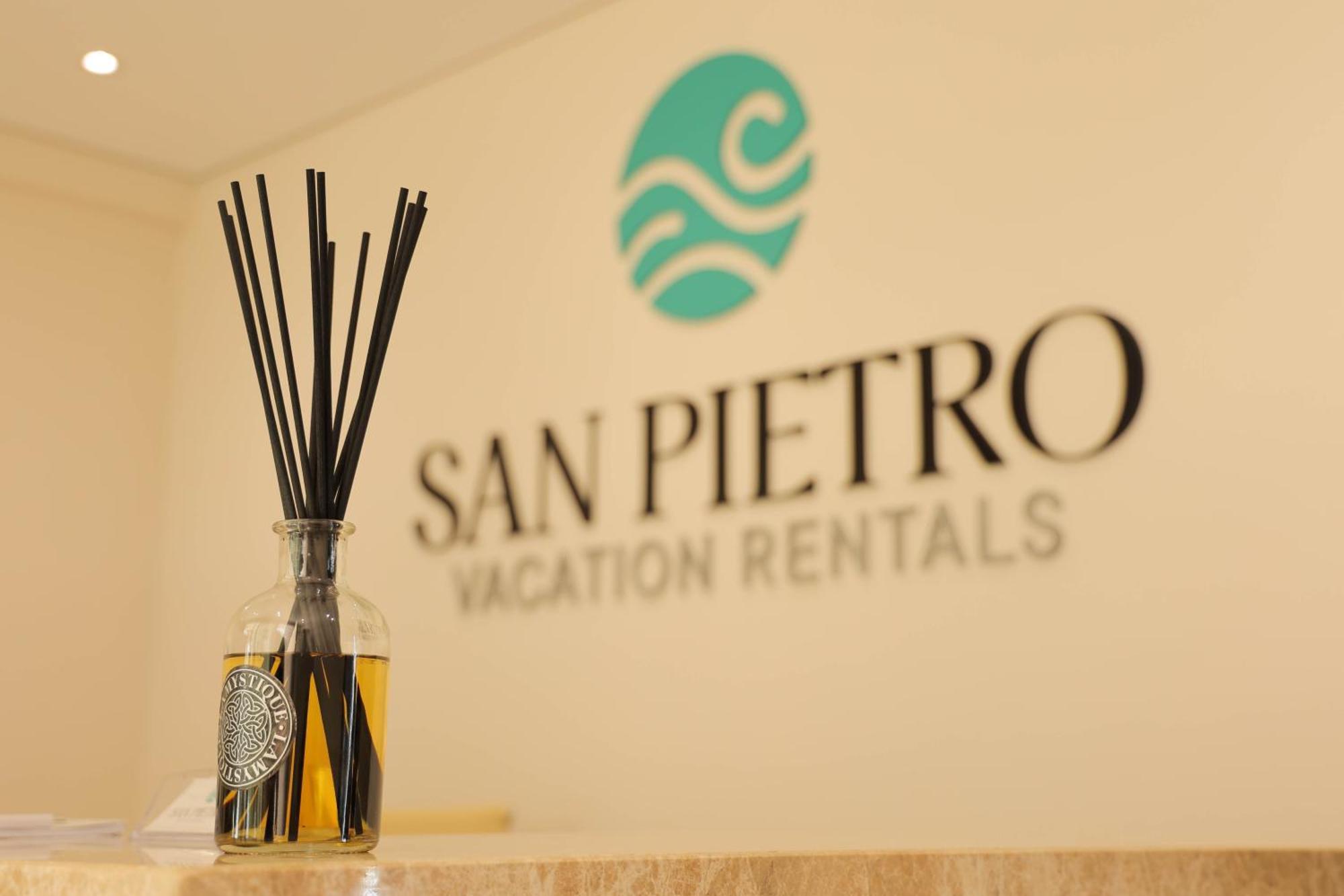 Sanpietro Vacation Rentals Plazhi San Pietro Exteriér fotografie
