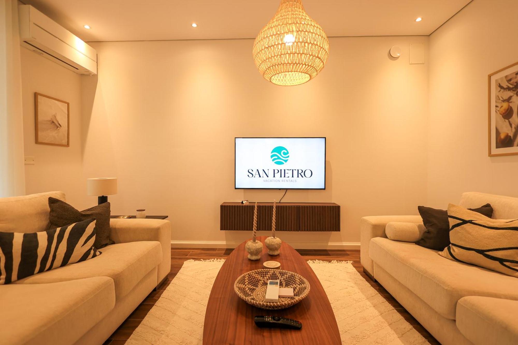 Sanpietro Vacation Rentals Plazhi San Pietro Exteriér fotografie